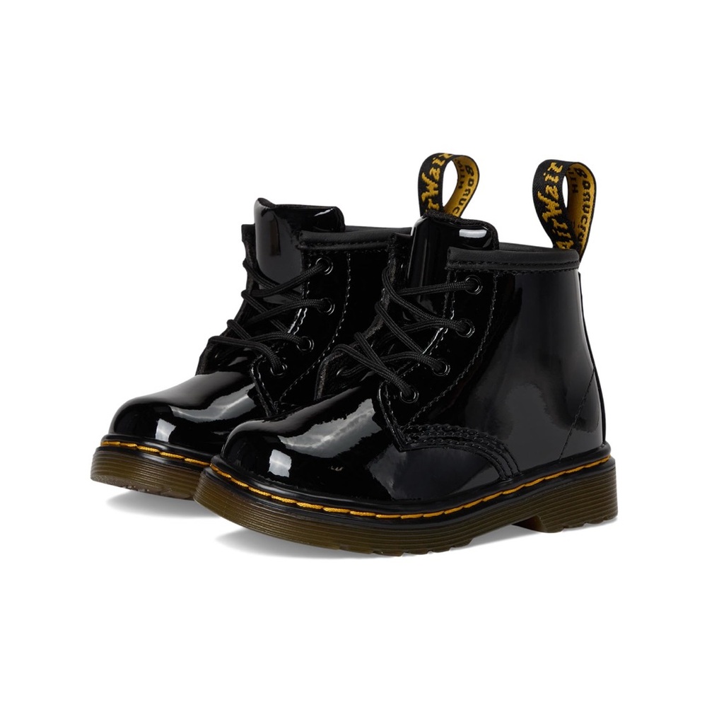 Dr. Martens  1460 Infant Brooklee B Lace Up
Patent Leather Boots (Toddler)